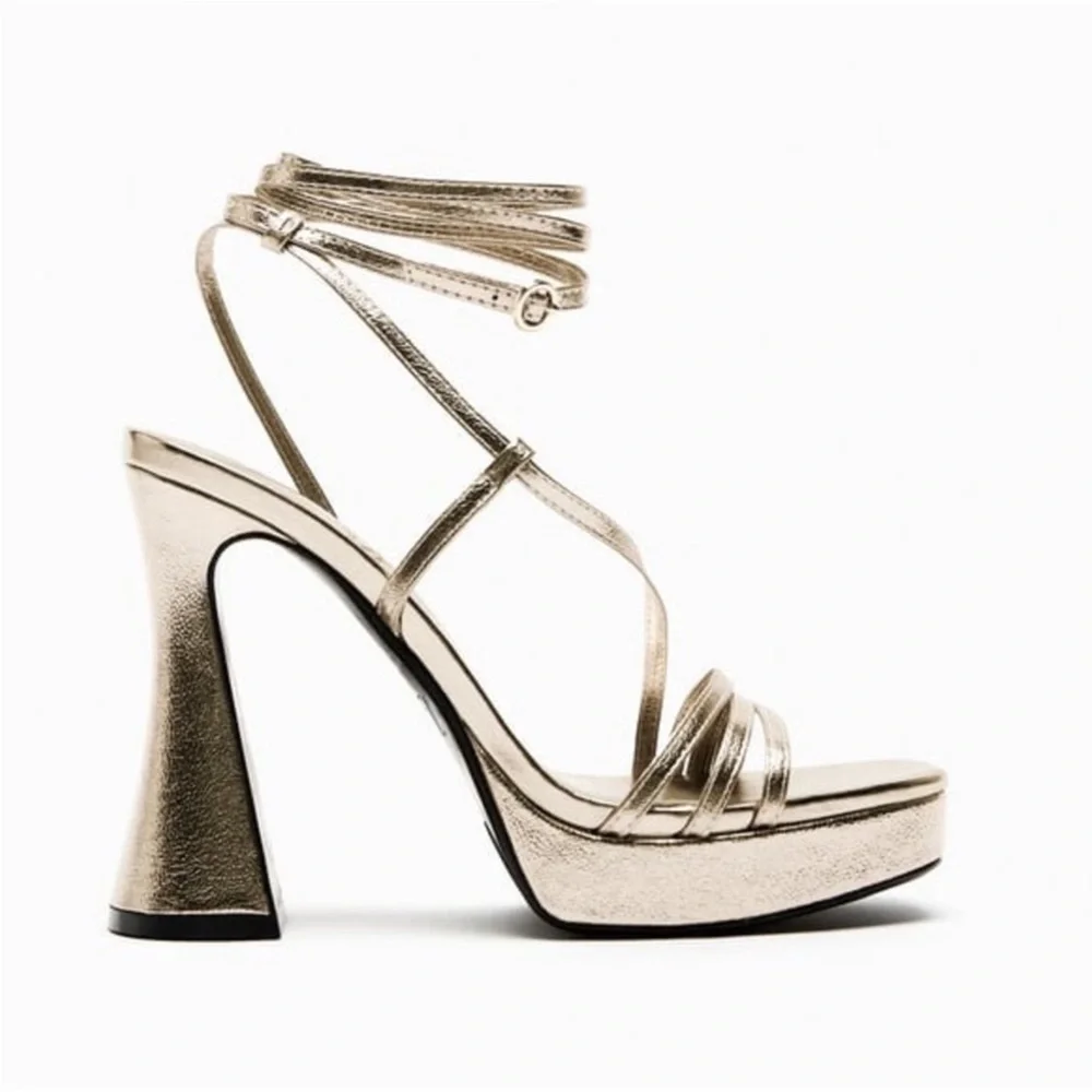 NEW Zara Bronze Metallic Block Heels